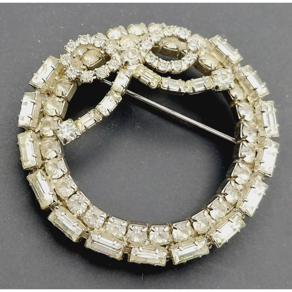 Vintage Clear Rhinestone Brooch 2" Circle Wreath Pin w/ Bow Silver Tone Estate